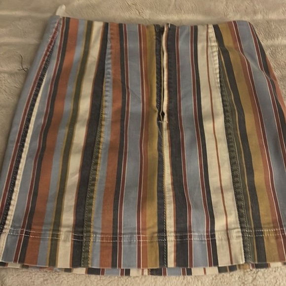 Skirt - Picture 2 of 2